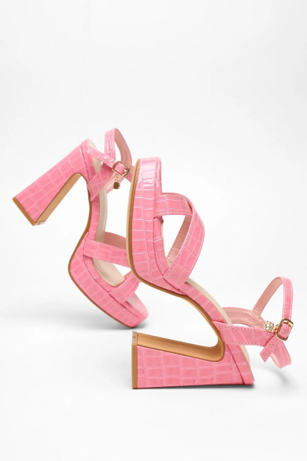 Quiz Shoe & Bag Sets|Platforms>Crocodile Cross Strap Platform Heeled Sandal