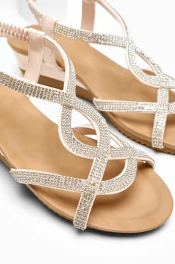 Quiz Wedges|Sandals><noscript><img width=