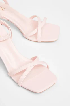 Quiz Heels><noscript><img width=