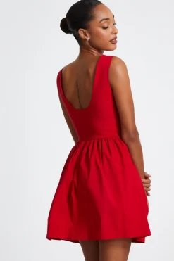 Quiz Trending: Red|Casual Clothing><noscript><img width=