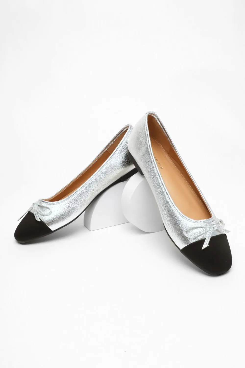 Quiz Pumps|Flats>Silver Faux Leather Flat Pumps
