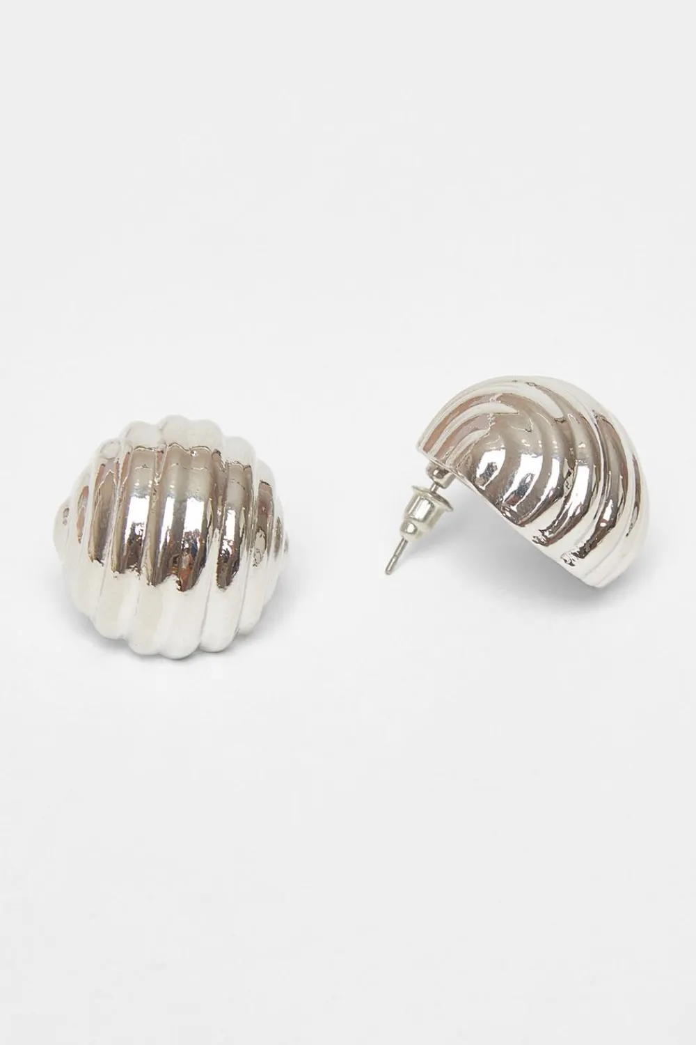 Quiz Jewellery|Earrings>Textured Dome Stud Earrings