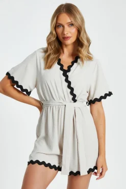 Quiz Playsuits|Summer Clothes>Wavy Trim Playsuit