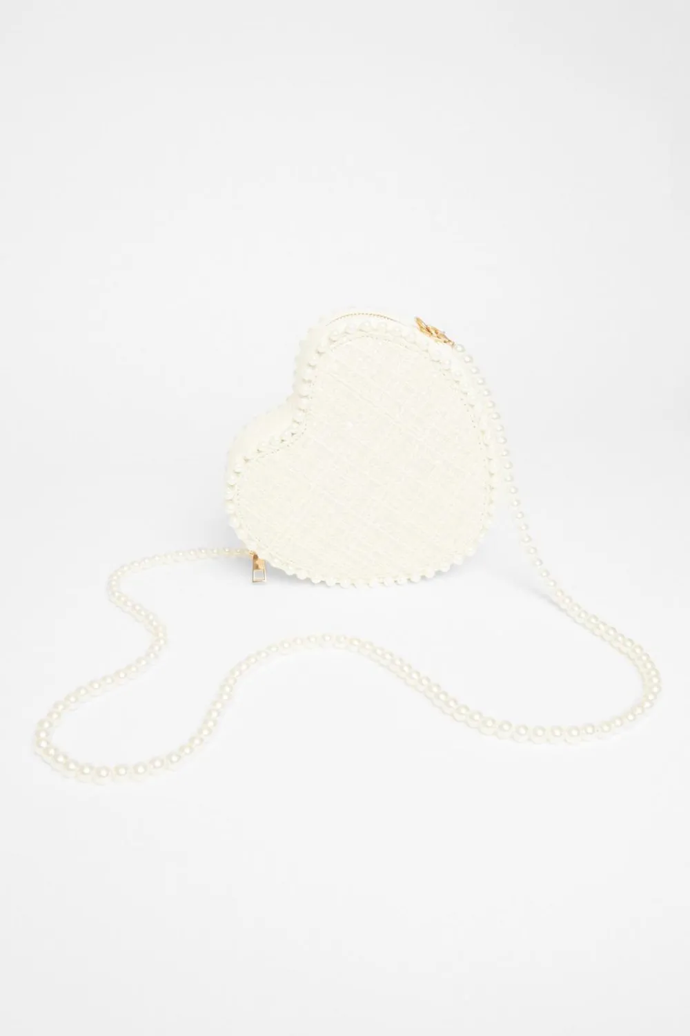 Quiz Wedding Accessories|Bags>White Boucle Heart Bag