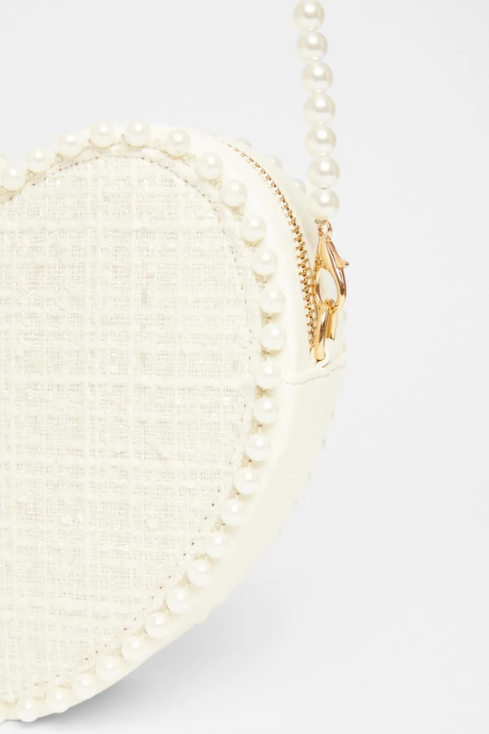 Quiz Wedding Accessories|Bags>White Boucle Heart Bag