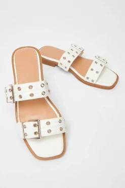 Quiz Sandals|Holiday Shoes><noscript><img width=