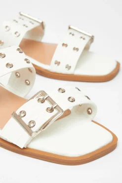 Quiz Sandals|Holiday Shoes><noscript><img width=
