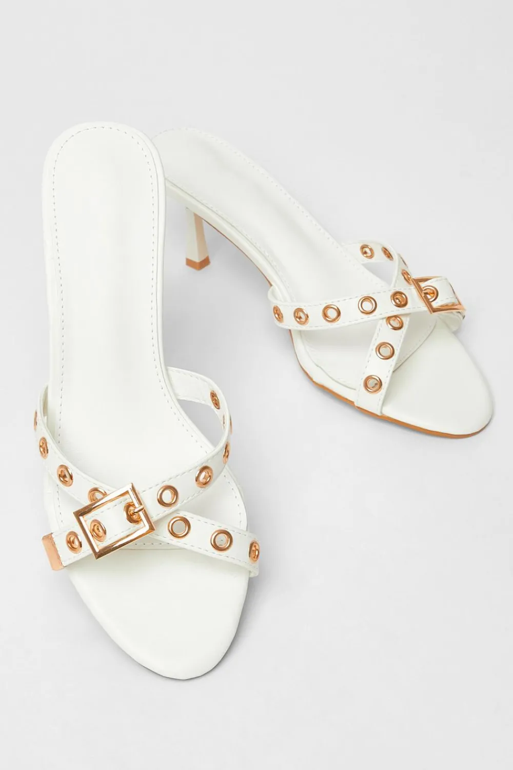 Quiz Heels>Buckle Mule Heels