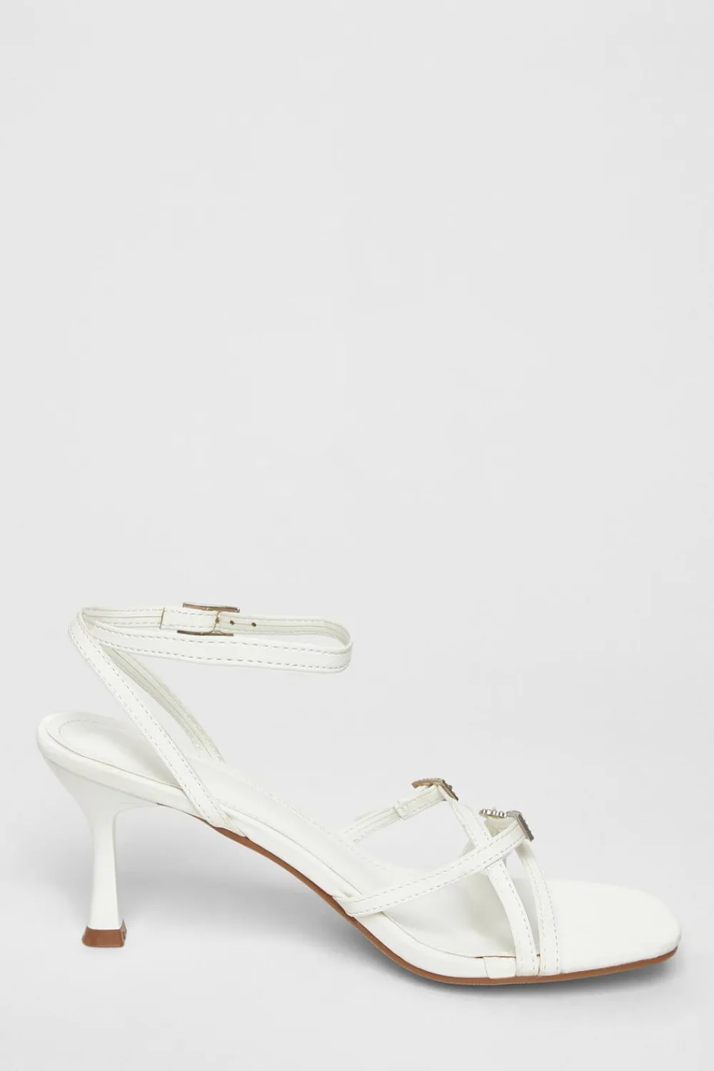Quiz Heels>Buckle Strap Heels