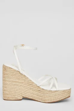 Quiz Wedges|Holiday Shoes><noscript><img width=