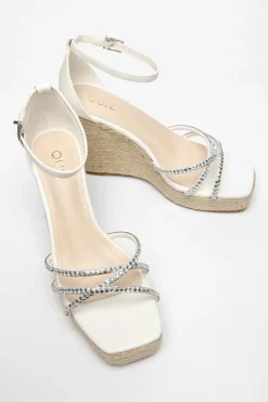 Quiz Wedges|Sandals><noscript><img width=
