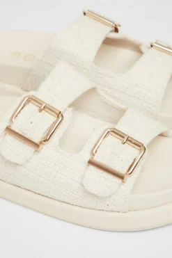 Quiz Sandals|Holiday Shoes><noscript><img width=