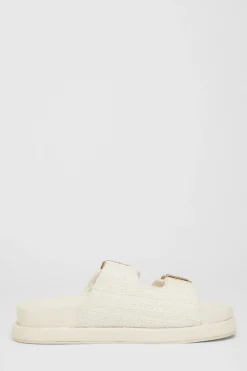 Quiz Sandals|Holiday Shoes><noscript><img width=