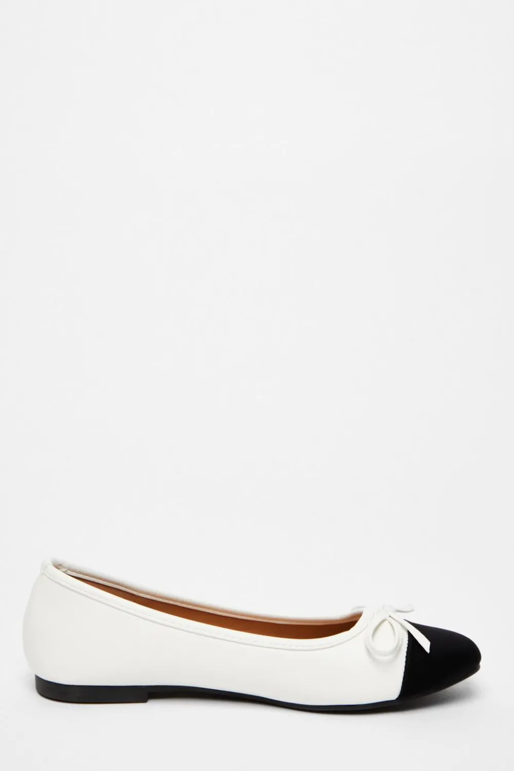 Quiz Pumps|Flats>White Faux Leather Bow Flat Pumps