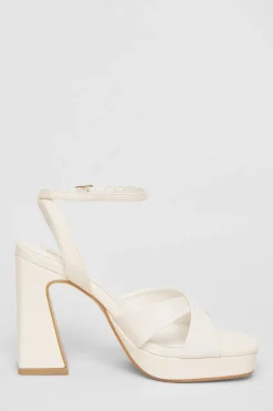 Quiz Platforms|Heels><noscript><img width=