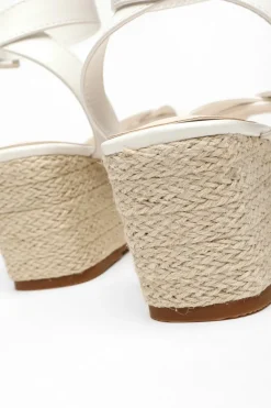 Quiz Wedges|Sandals><noscript><img width=