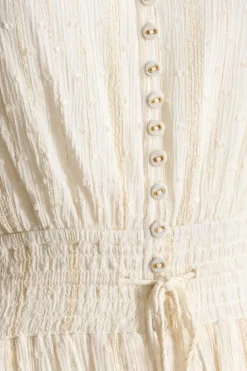 Quiz Holiday|White Dresses><noscript><img width=