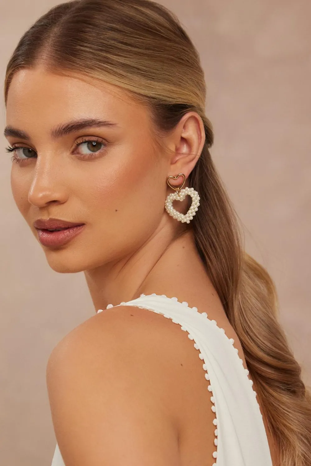 Quiz Jewellery|Earrings>White Pearl Heart Earrings