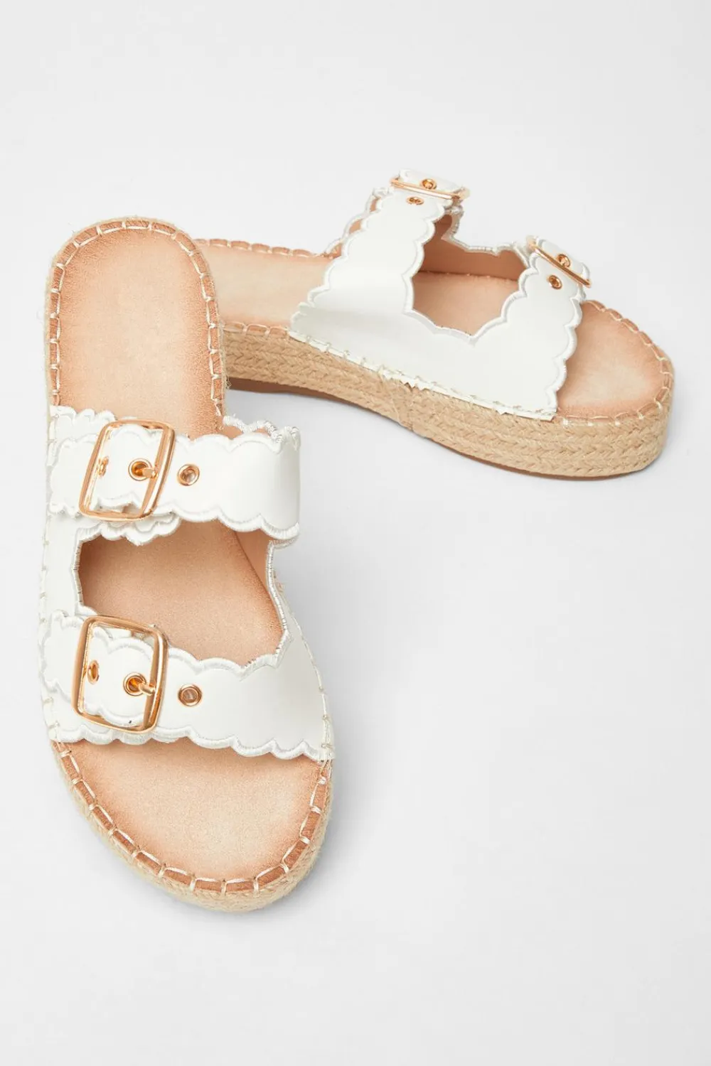 Quiz Sandals|Holiday Shoes>Scallop Flatform Sandals