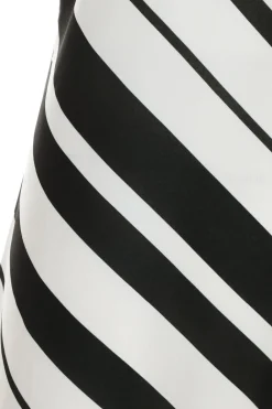 Quiz Holiday|White Dresses><noscript><img width=