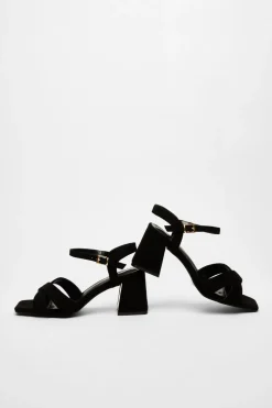 Quiz Wide Fit|Heels><noscript><img width=