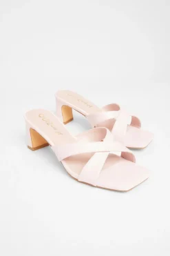 Quiz Wide Fit|Holiday Shoes><noscript><img width=