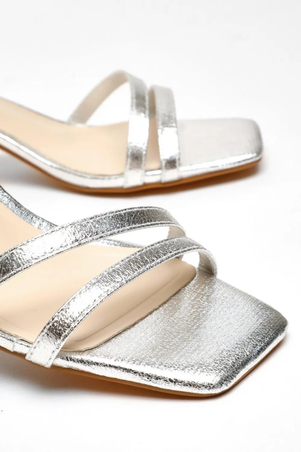 Quiz Wide Fit|Occasion Shoes>Wide Fit Silver Foil Strappy Low Block Heeled Sandals