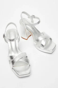Quiz Wide Fit|Sandals><noscript><img width=