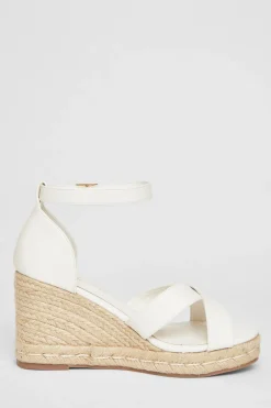 Quiz Wide Fit|Wedges><noscript><img width=